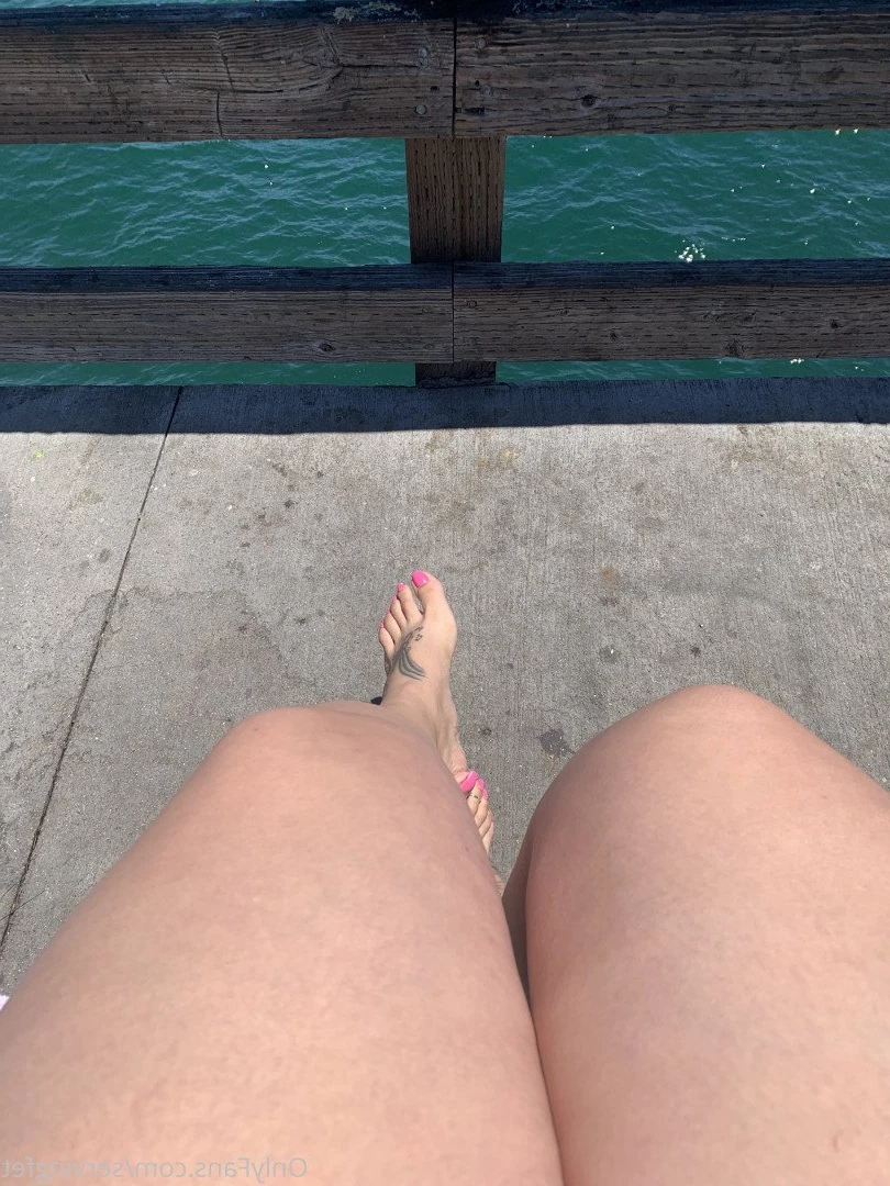 SERVINGBAREFEET [ servingfet ] Onlyfans leaked photo 5066584 on Hotleaks.tv