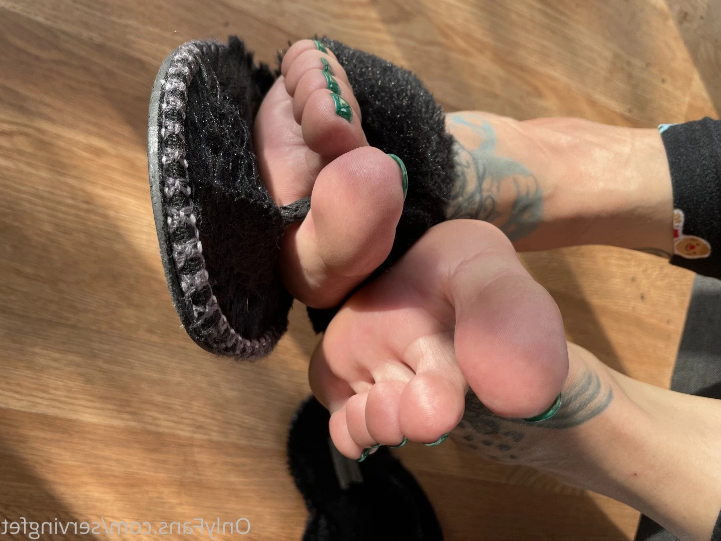 SERVINGBAREFEET [ servingfet ] Onlyfans leaked photo 5067978 on Hotleaks.tv