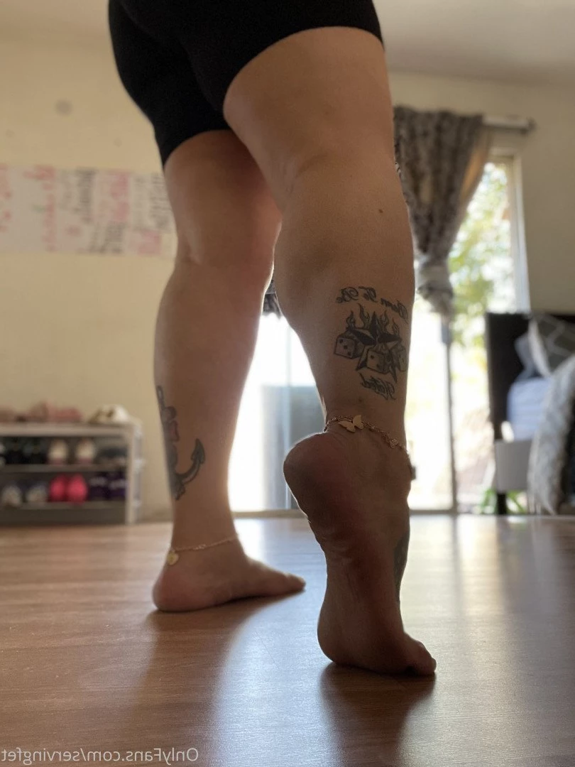 SERVINGBAREFEET [ servingfet ] Onlyfans leaked photo 5068075 on Hotleaks.tv