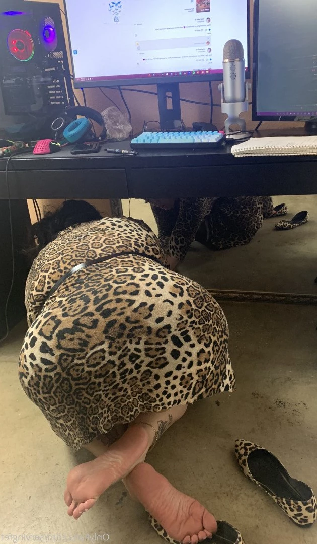 SERVINGBAREFEET [ servingfet ] Onlyfans leaked photo 5068118 on Hotleaks.tv