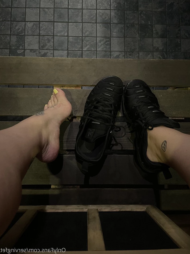 SERVINGBAREFEET [ servingfet ] Onlyfans leaked photo 5068315 on Hotleaks.tv