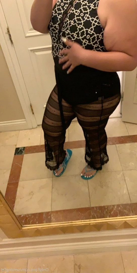 SERVINGBAREFEET [ servingfet ] Onlyfans leaked photo 5069506 on Hotleaks.tv
