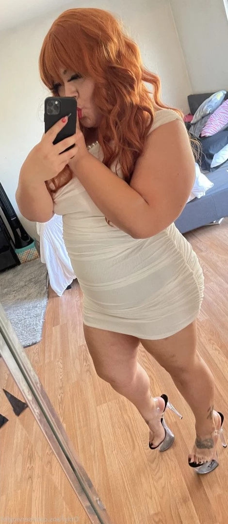 SERVINGBAREFEET [ servingfet ] Onlyfans leaked photo 5069851 on Hotleaks.tv