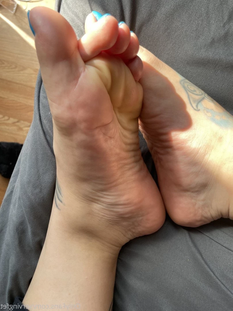SERVINGBAREFEET [ servingfet ] Onlyfans leaked photo 5070397 on Hotleaks.tv