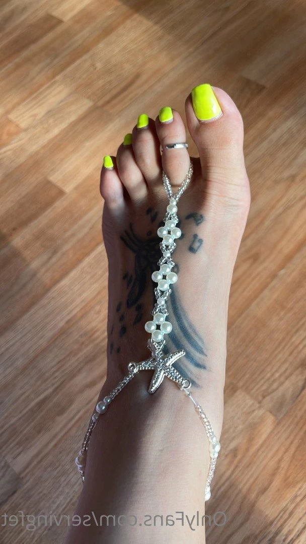 SERVINGBAREFEET [ servingfet ] Onlyfans leaked photo 5071937 on Hotleaks.tv