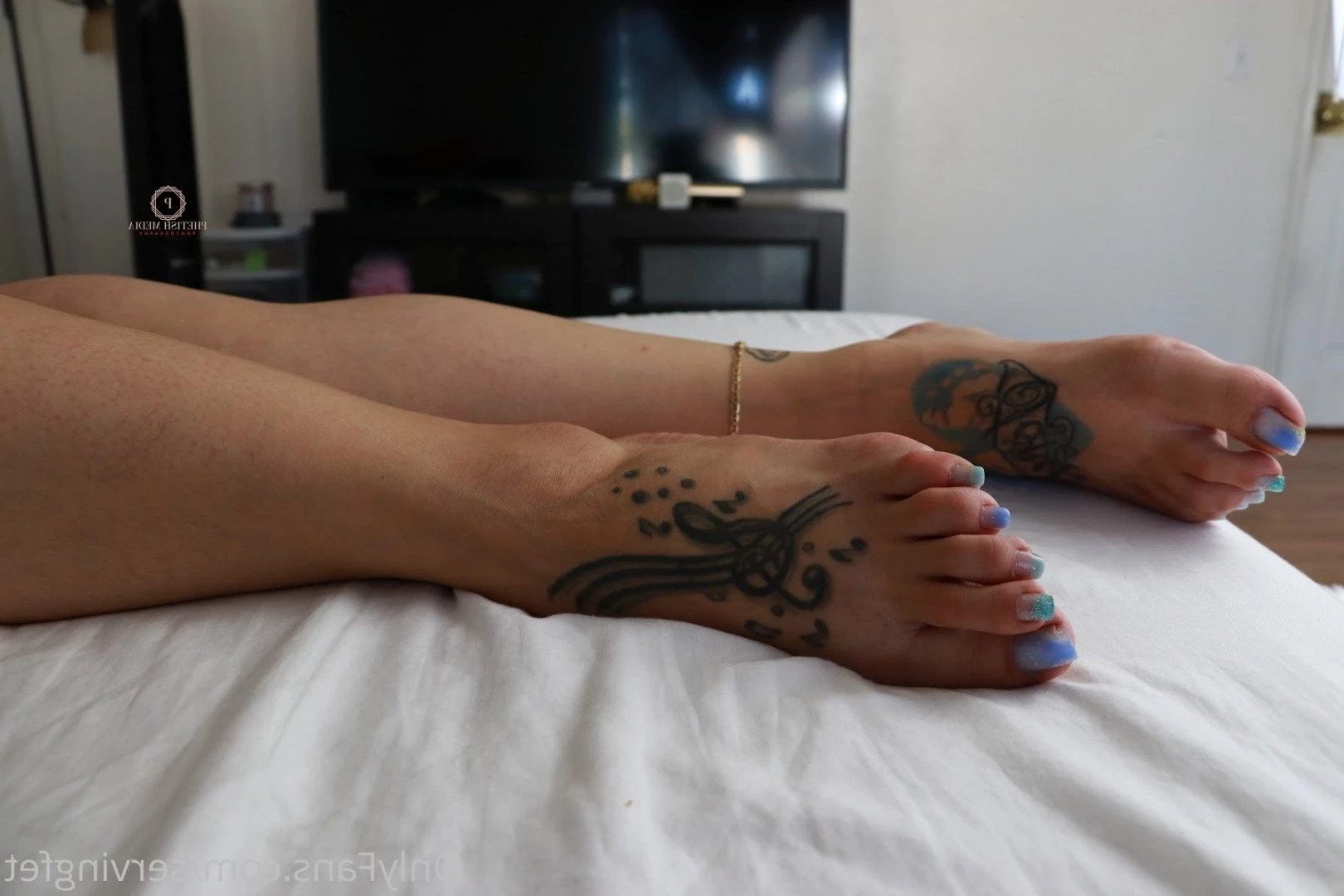 SERVINGBAREFEET [ servingfet ] Onlyfans leaked photo 5072086 on Hotleaks.tv