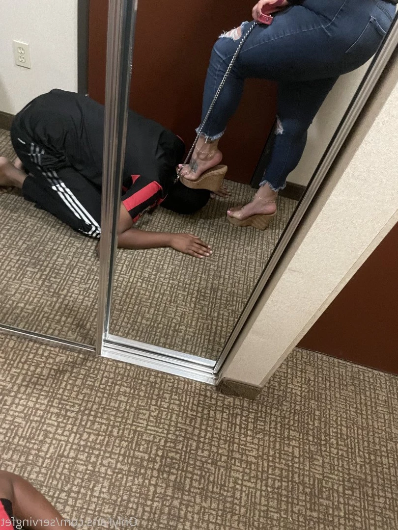 SERVINGBAREFEET [ servingfet ] Onlyfans leaked photo 5072313 on Hotleaks.tv