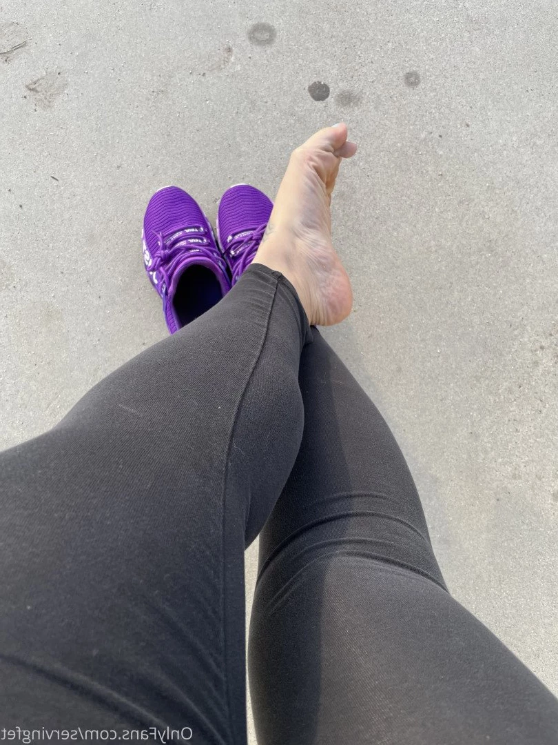 SERVINGBAREFEET [ servingfet ] Onlyfans leaked photo 5072335 on Hotleaks.tv