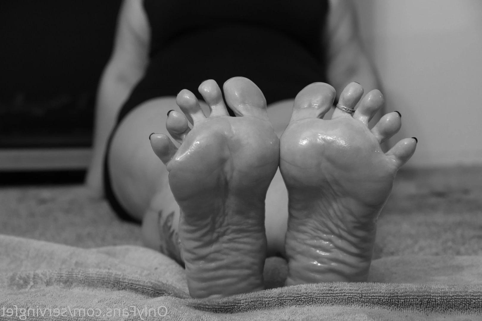 SERVINGBAREFEET [ servingfet ] Onlyfans leaked photo 5072567 on Hotleaks.tv