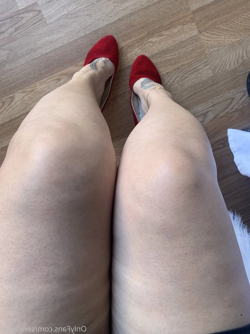 SERVINGBAREFEET [ servingfet ] Onlyfans leaked photo 5072927 on Hotleaks.tv