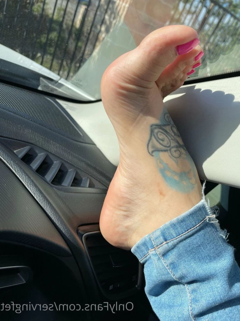 SERVINGBAREFEET [ servingfet ] Onlyfans leaked photo 5073768 on Hotleaks.tv