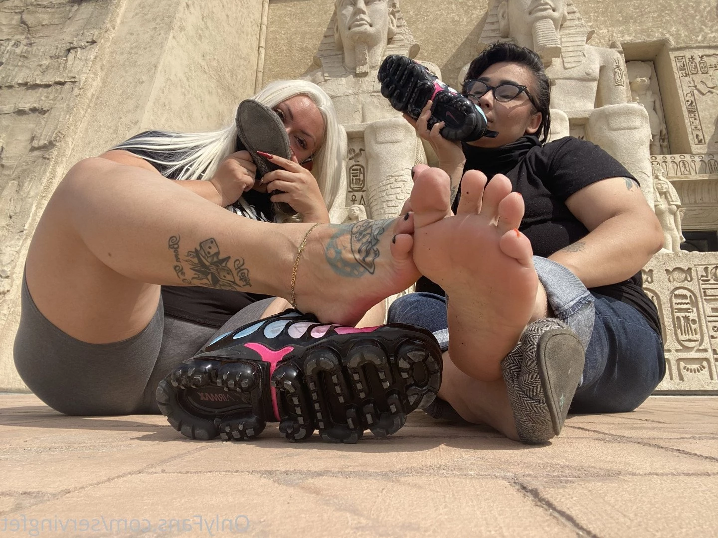 SERVINGBAREFEET [ servingfet ] Onlyfans leaked photo 5074595 on Hotleaks.tv
