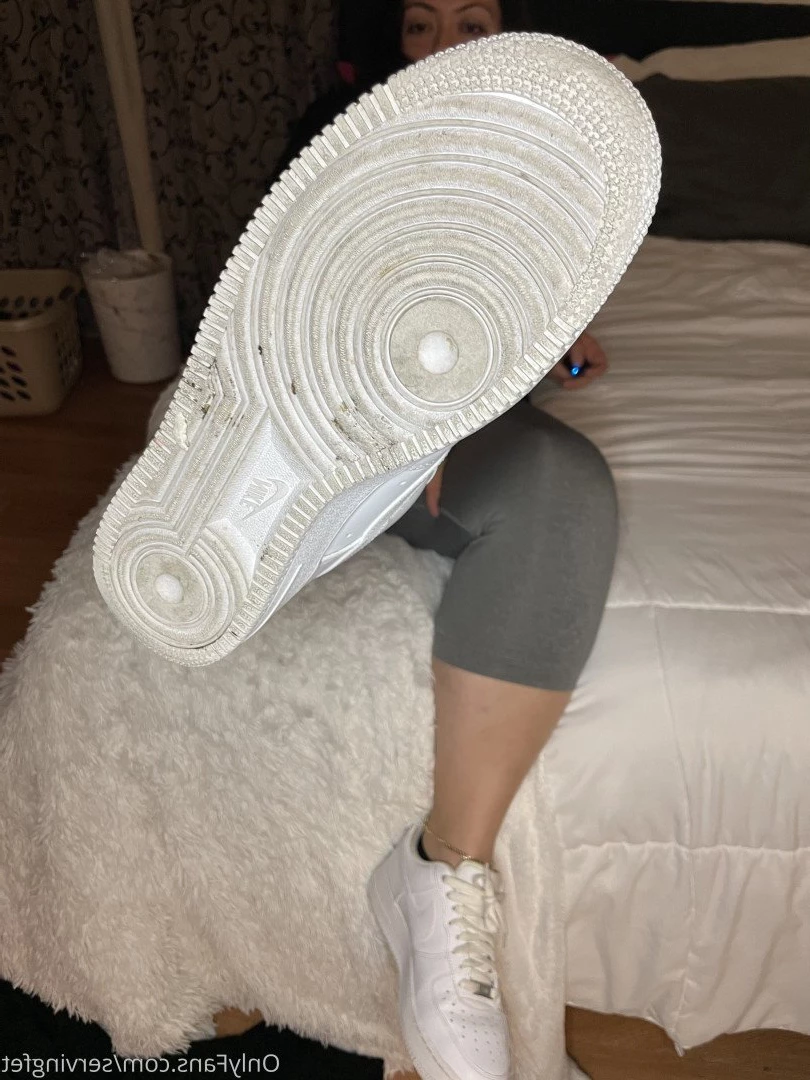 SERVINGBAREFEET [ servingfet ] Onlyfans leaked photo 5075426 on Hotleaks.tv