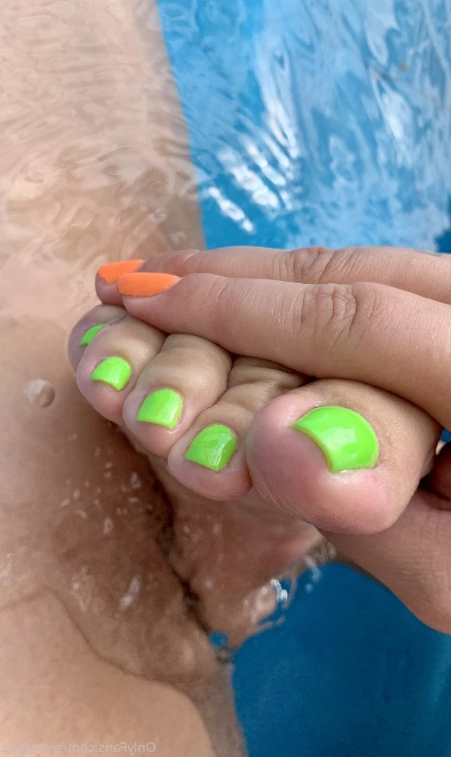 SERVINGBAREFEET [ servingfet ] Onlyfans leaked photo 5075487 on Hotleaks.tv