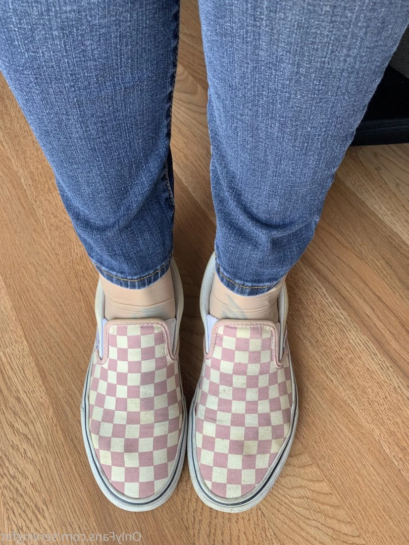 SERVINGBAREFEET [ servingfet ] Onlyfans leaked photo 5075862 on Hotleaks.tv