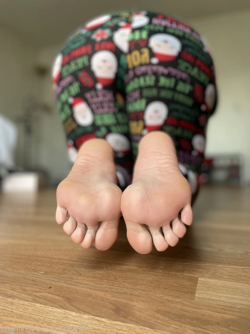 SERVINGBAREFEET [ servingfet ] Onlyfans leaked photo 5077532 on Hotleaks.tv