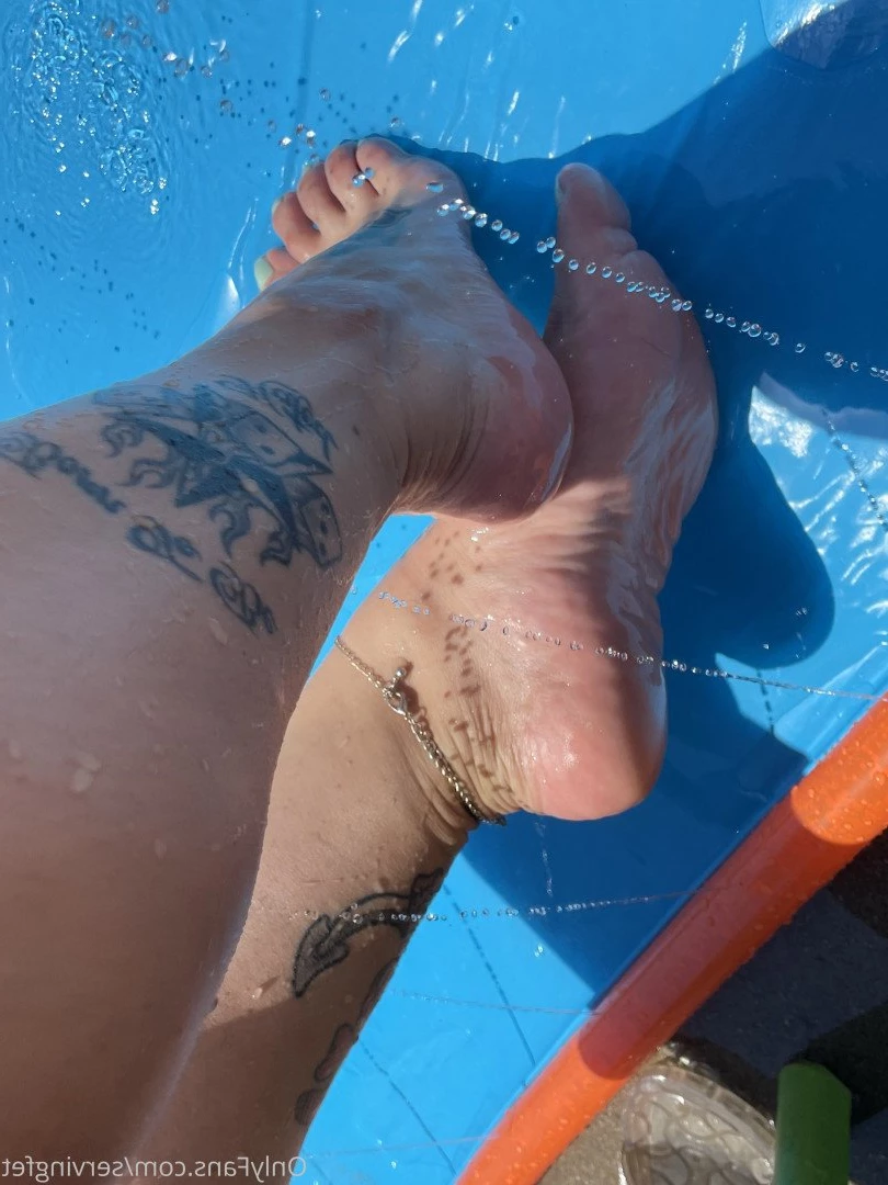 SERVINGBAREFEET [ servingfet ] Onlyfans leaked photo 5078529 on Hotleaks.tv