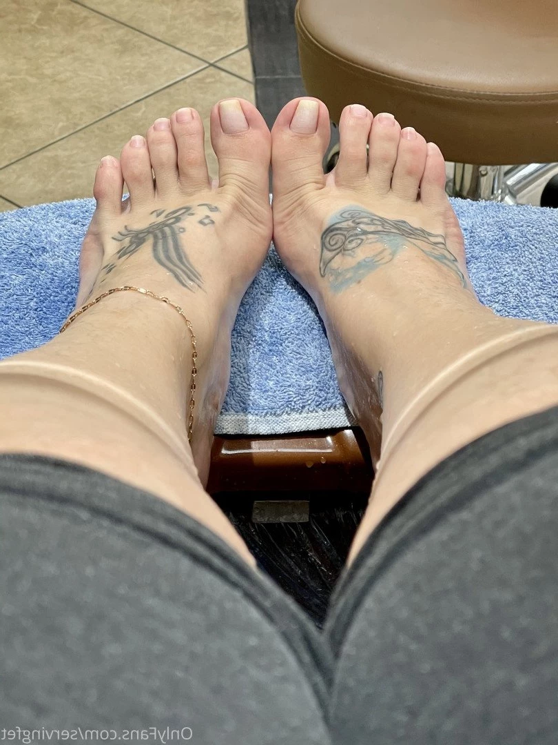 SERVINGBAREFEET [ servingfet ] Onlyfans leaked photo 5079169 on Hotleaks.tv