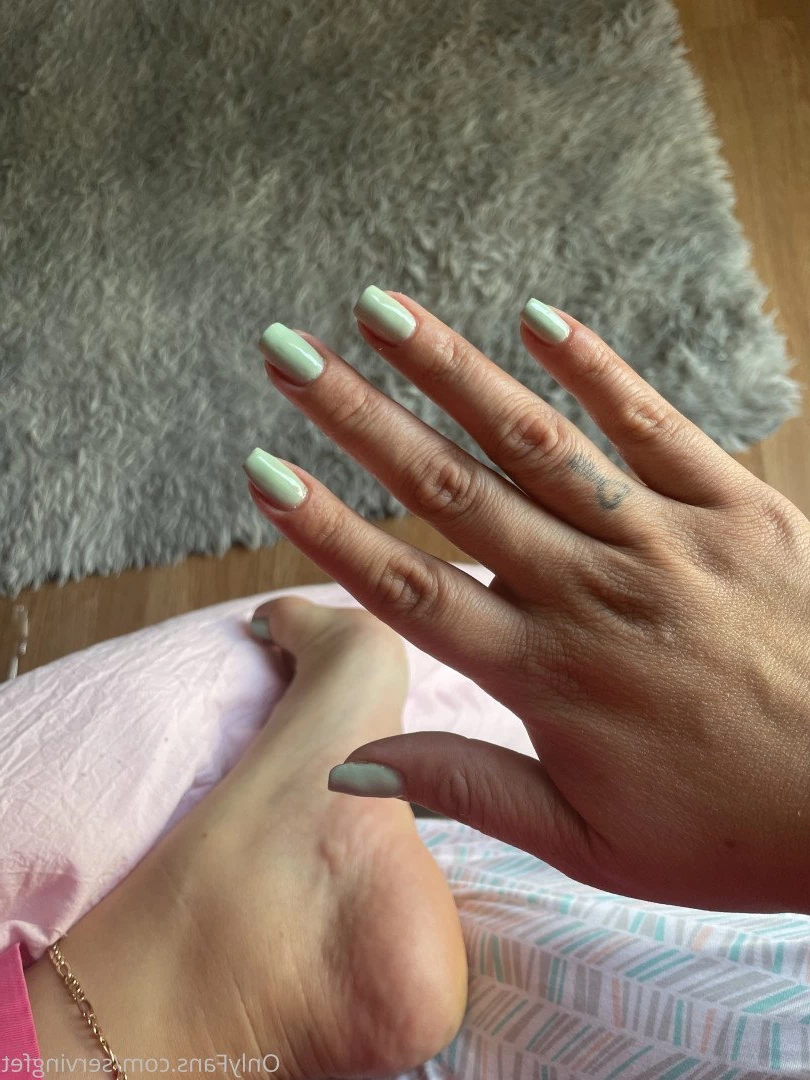 SERVINGBAREFEET [ servingfet ] Onlyfans leaked photo 5079951 on Hotleaks.tv