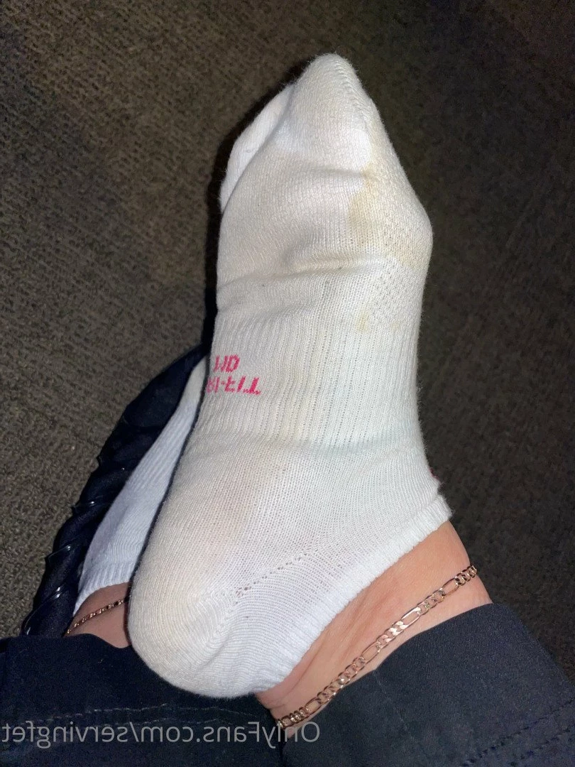 SERVINGBAREFEET [ servingfet ] Onlyfans leaked photo 5080947 on Hotleaks.tv