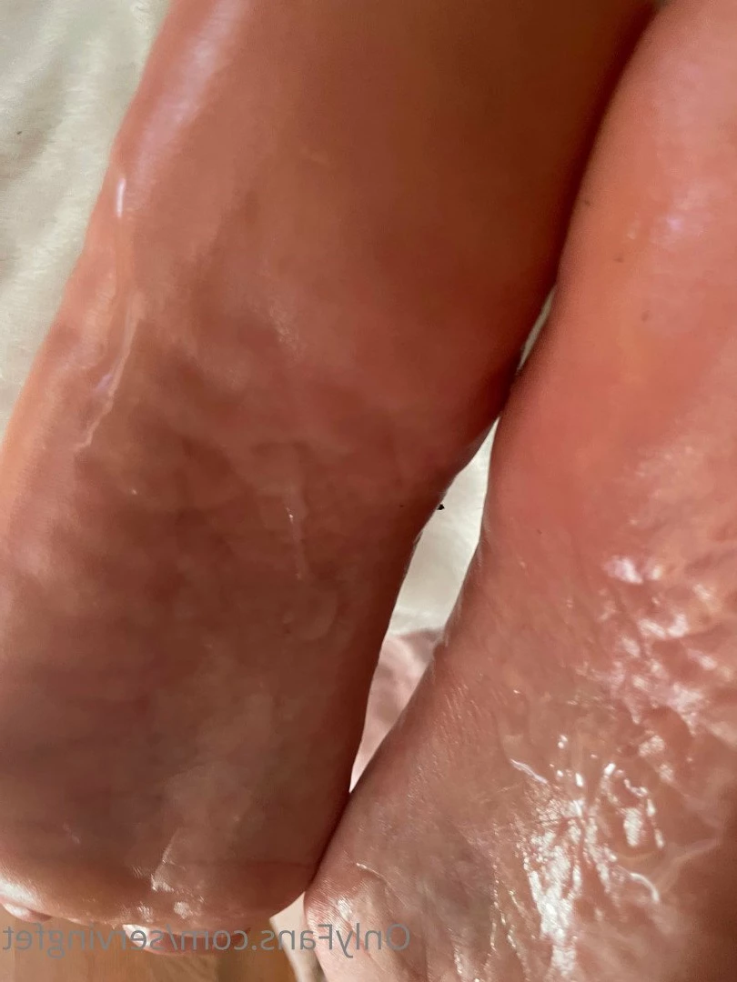 SERVINGBAREFEET [ servingfet ] Onlyfans leaked photo 5081106 on Hotleaks.tv