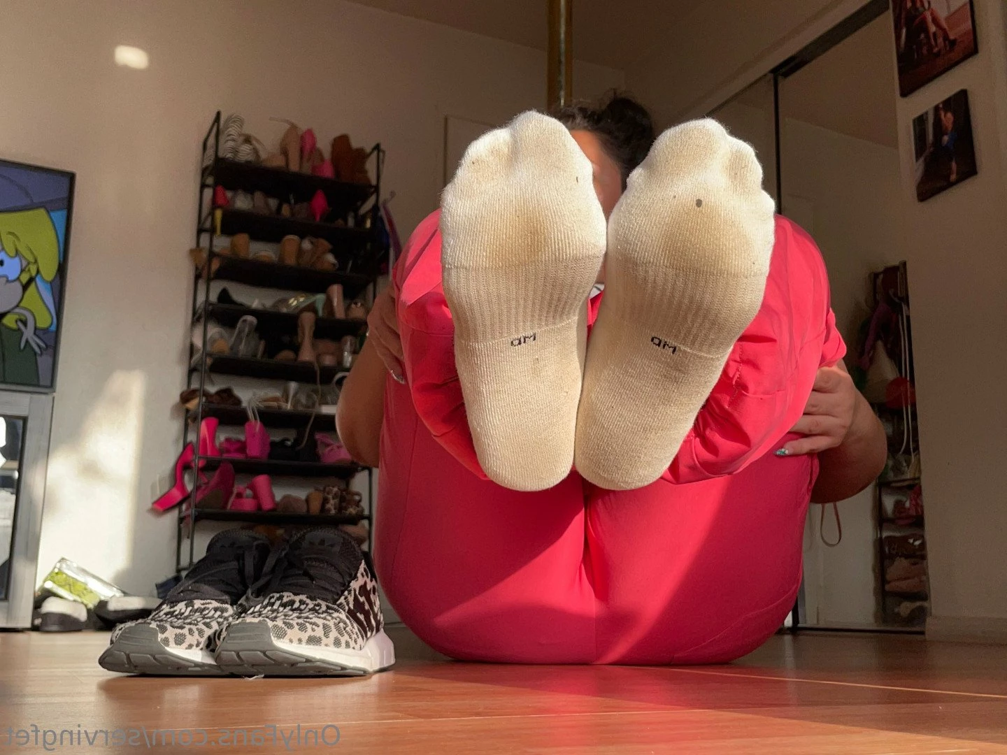 SERVINGBAREFEET [ servingfet ] Onlyfans leaked photo 5081989 on Hotleaks.tv