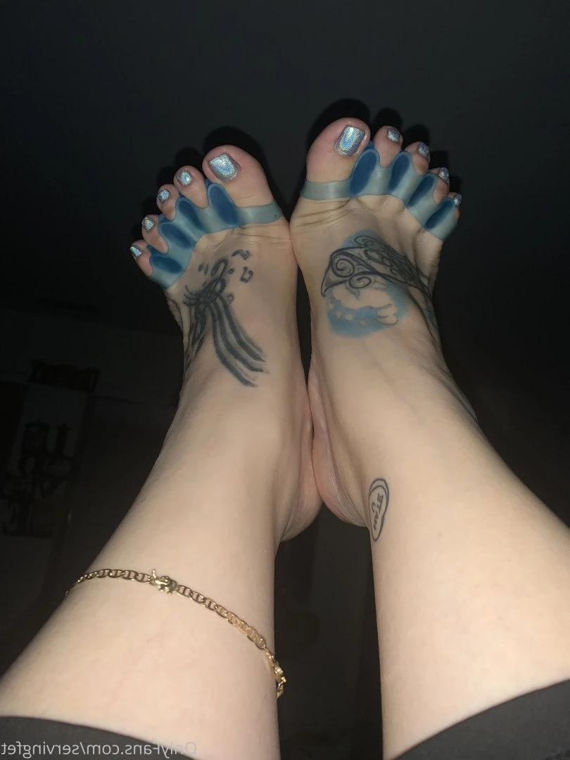 SERVINGBAREFEET [ servingfet ] Onlyfans leaked photo 5082172 on Hotleaks.tv