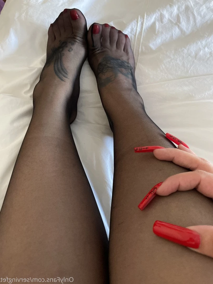 SERVINGBAREFEET [ servingfet ] Onlyfans leaked photo 5082218 on Hotleaks.tv