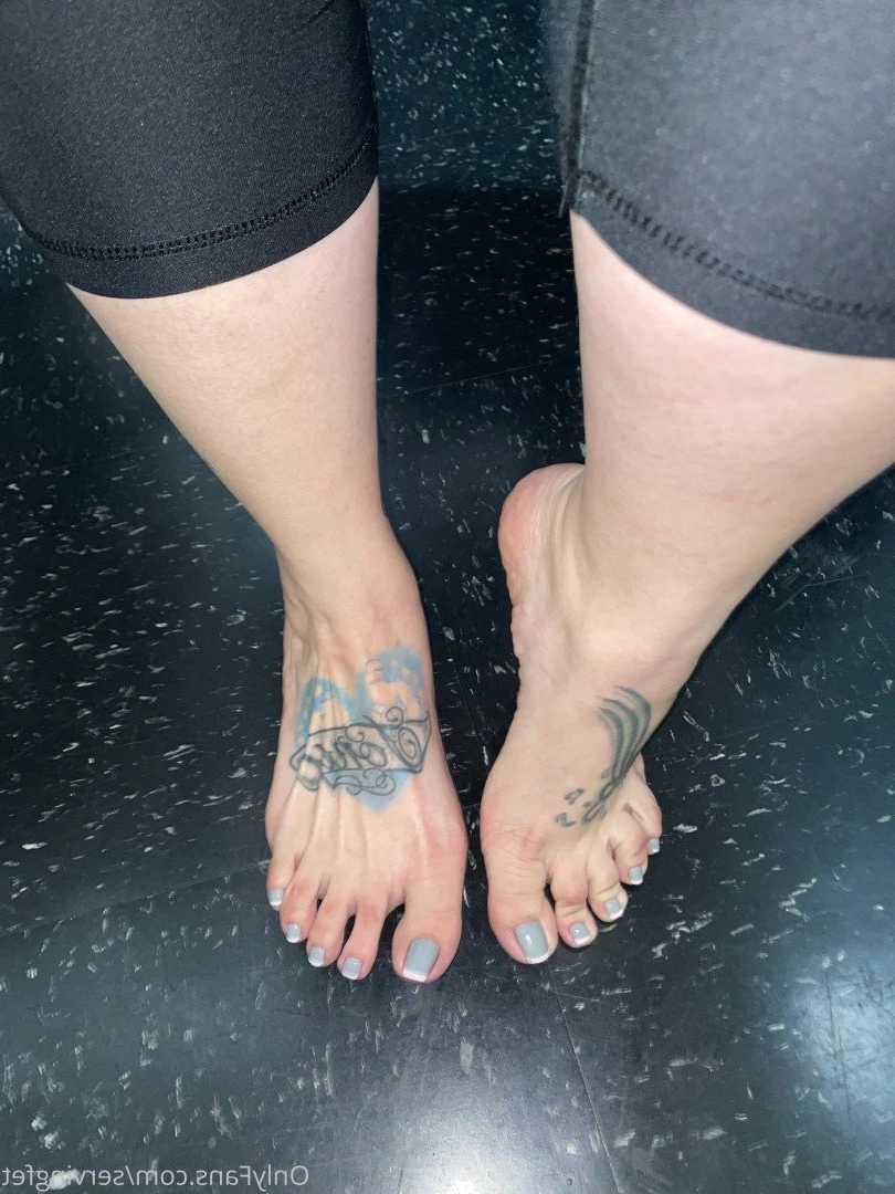 SERVINGBAREFEET [ servingfet ] Onlyfans leaked photo 5083059 on Hotleaks.tv