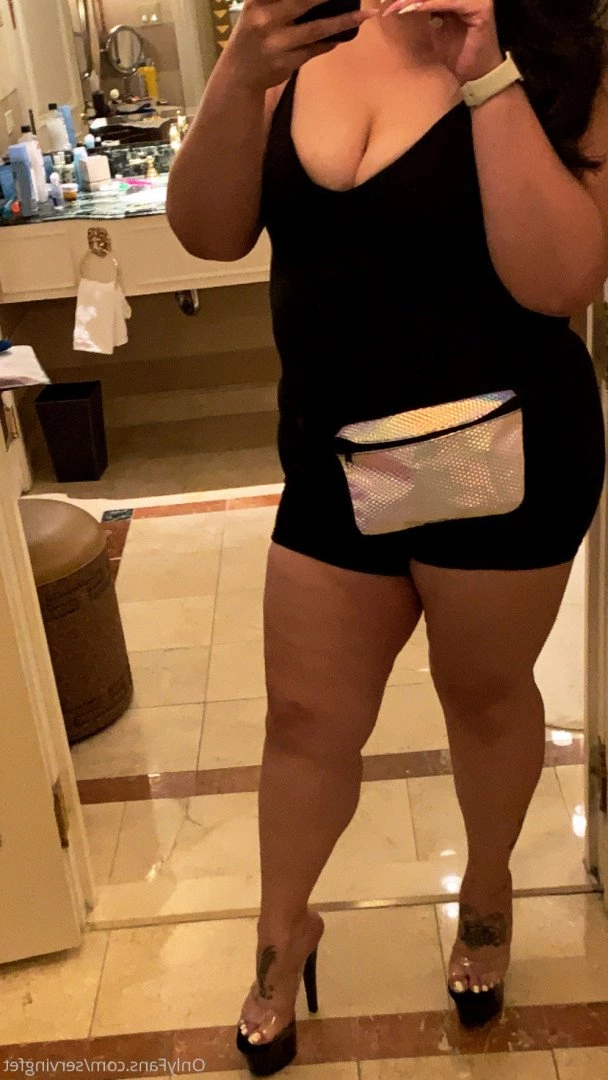 SERVINGBAREFEET [ servingfet ] Onlyfans leaked photo 5083229 on Hotleaks.tv