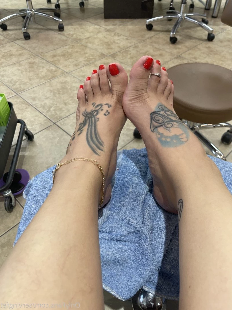 SERVINGBAREFEET [ servingfet ] Onlyfans leaked photo 5083251 on Hotleaks.tv