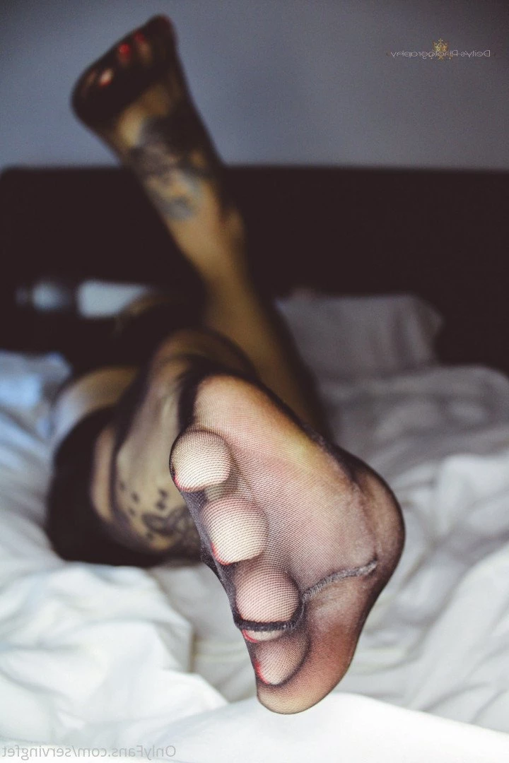 SERVINGBAREFEET [ servingfet ] Onlyfans leaked photo 5083964 on Hotleaks.tv