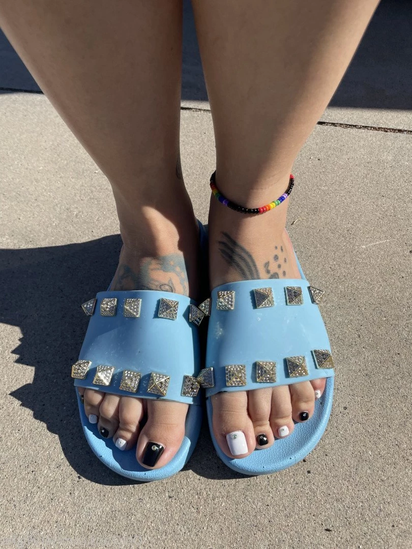 SERVINGBAREFEET [ servingfet ] Onlyfans leaked photo 5084602 on Hotleaks.tv