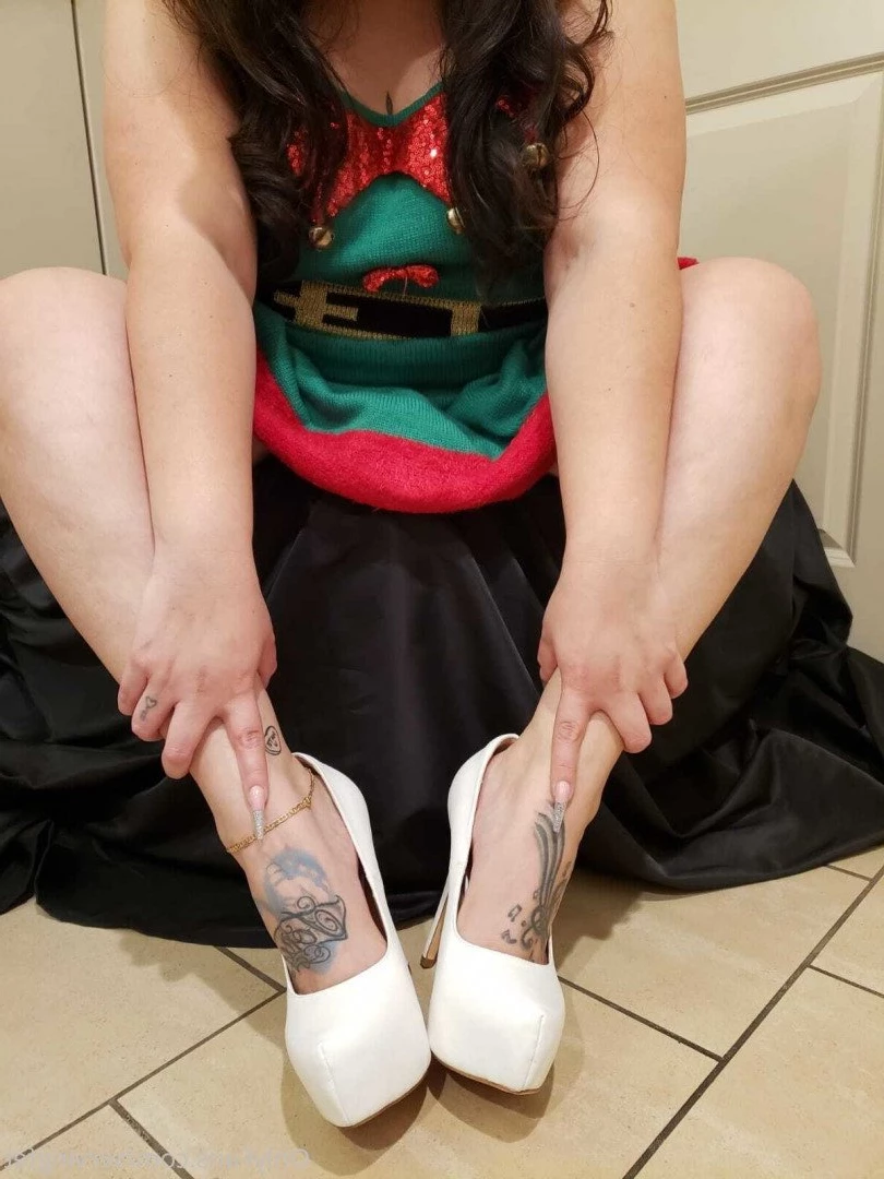 SERVINGBAREFEET [ servingfet ] Onlyfans leaked photo 5085020 on Hotleaks.tv