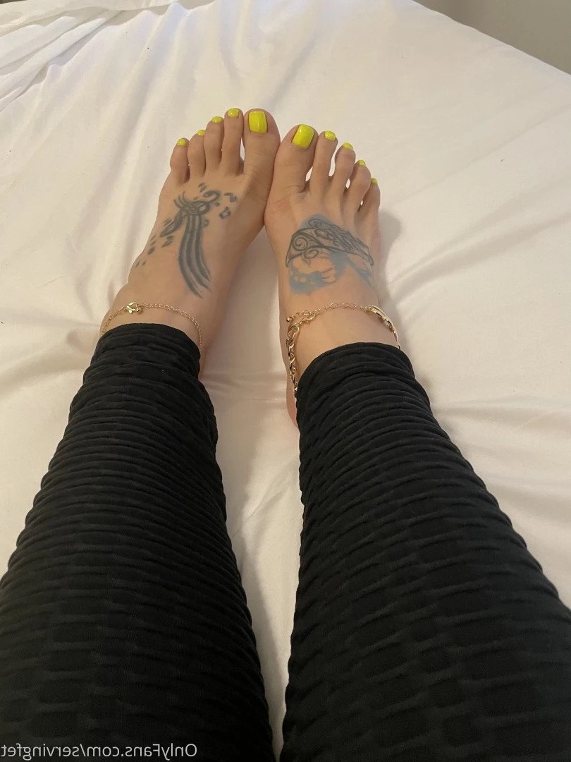 SERVINGBAREFEET [ servingfet ] Onlyfans leaked photo 5085069 on Hotleaks.tv