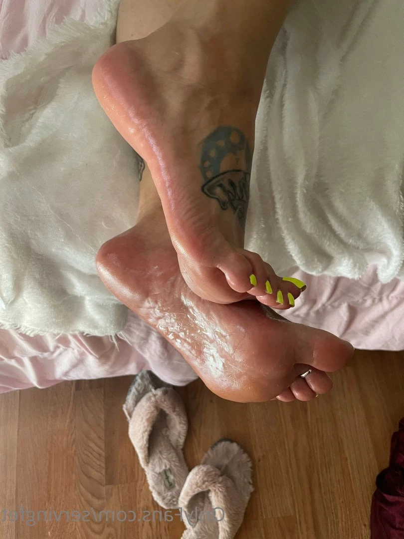 SERVINGBAREFEET [ servingfet ] Onlyfans leaked photo 5085846 on Hotleaks.tv