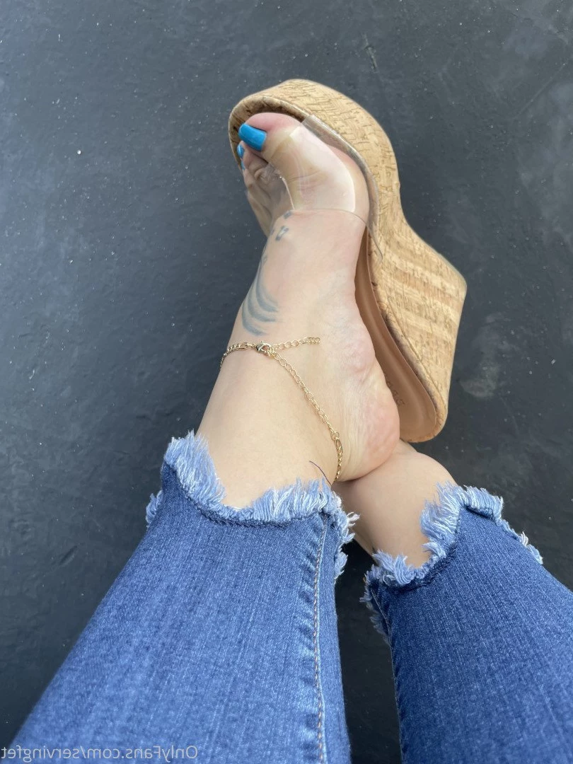 SERVINGBAREFEET [ servingfet ] Onlyfans leaked photo 5087025 on Hotleaks.tv