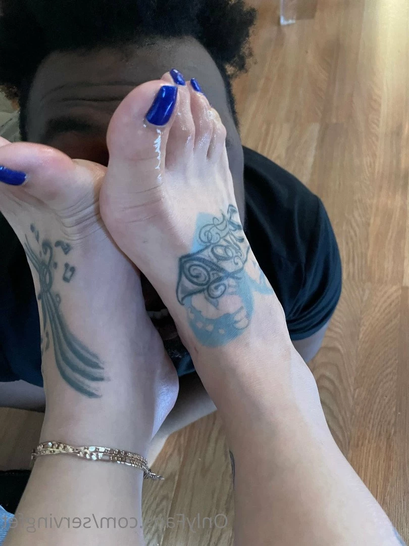 SERVINGBAREFEET [ servingfet ] Onlyfans leaked photo 5087552 on Hotleaks.tv