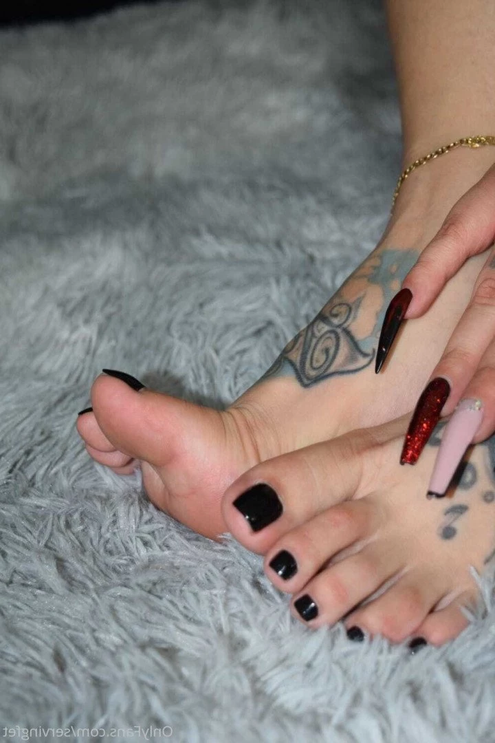 SERVINGBAREFEET [ servingfet ] Onlyfans leaked photo 5088817 on Hotleaks.tv