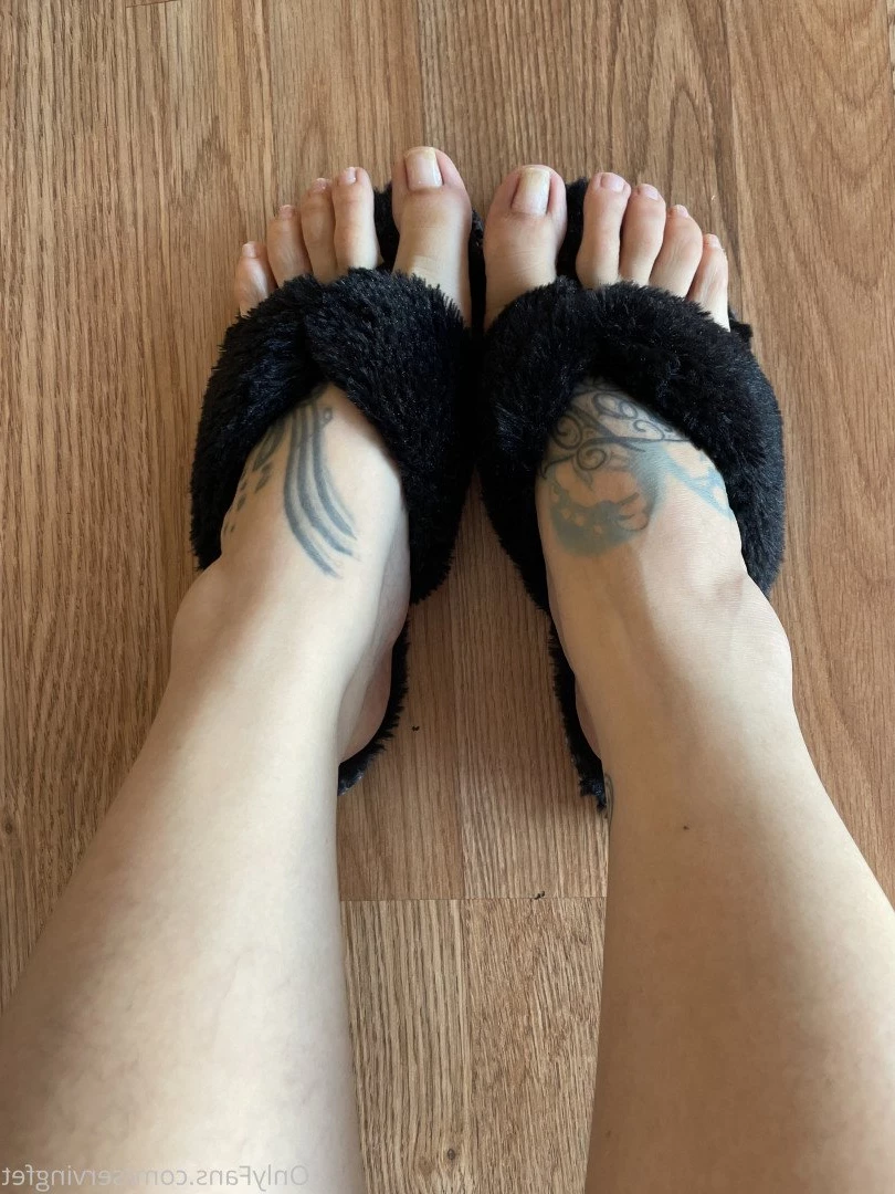 SERVINGBAREFEET [ servingfet ] Onlyfans leaked photo 5088886 on Hotleaks.tv
