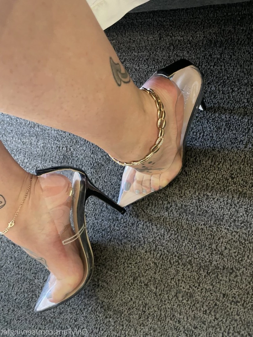 SERVINGBAREFEET [ servingfet ] Onlyfans leaked photo 5090055 on Hotleaks.tv