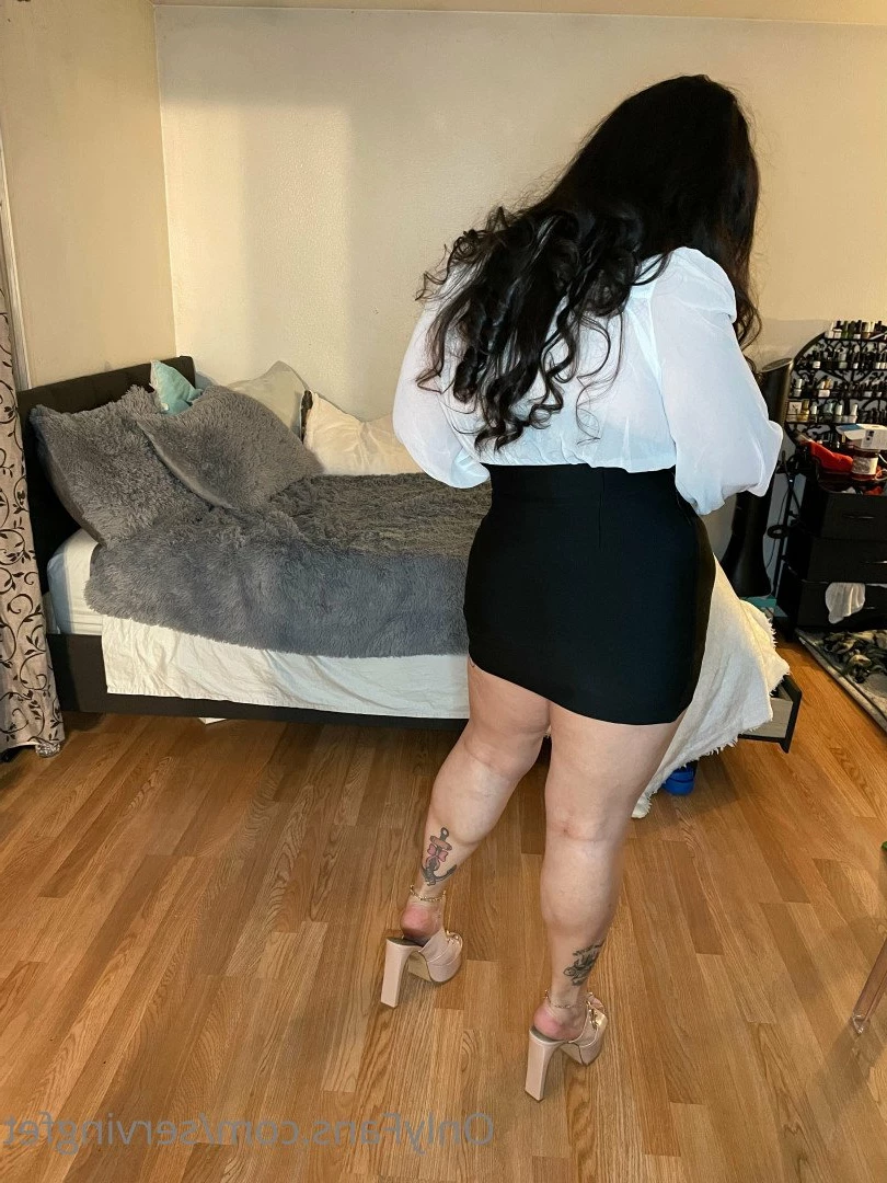 SERVINGBAREFEET [ servingfet ] Onlyfans leaked photo 5090365 on Hotleaks.tv
