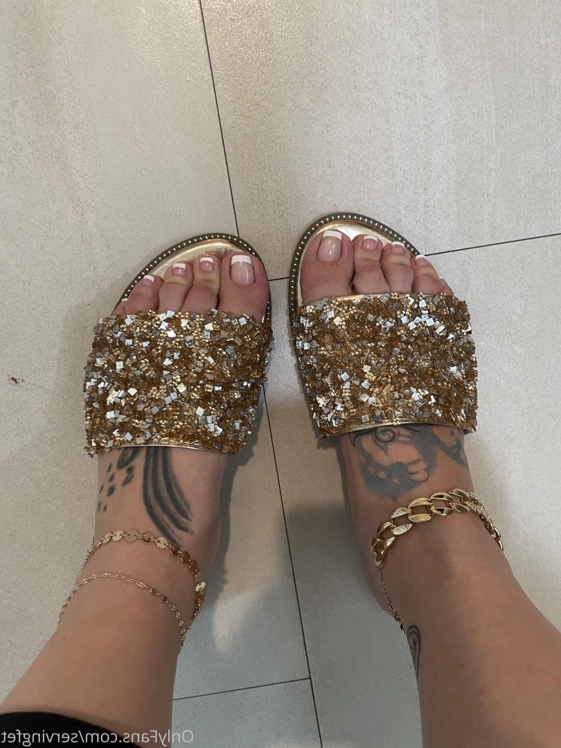 SERVINGBAREFEET [ servingfet ] Onlyfans leaked photo 5091862 on Hotleaks.tv