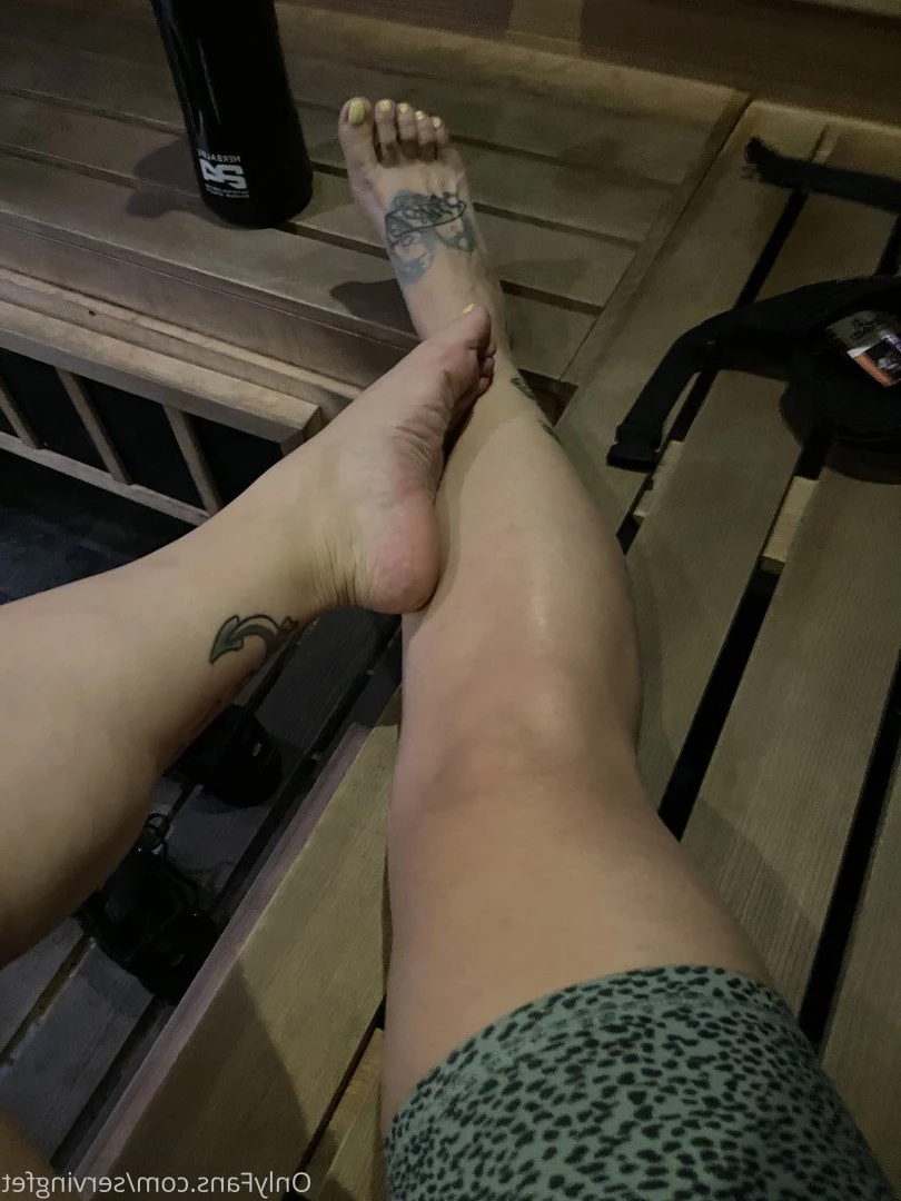 SERVINGBAREFEET [ servingfet ] Onlyfans leaked photo 5092747 on Hotleaks.tv