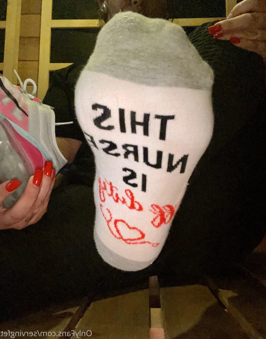 SERVINGBAREFEET [ servingfet ] Onlyfans leaked photo 5094577 on Hotleaks.tv