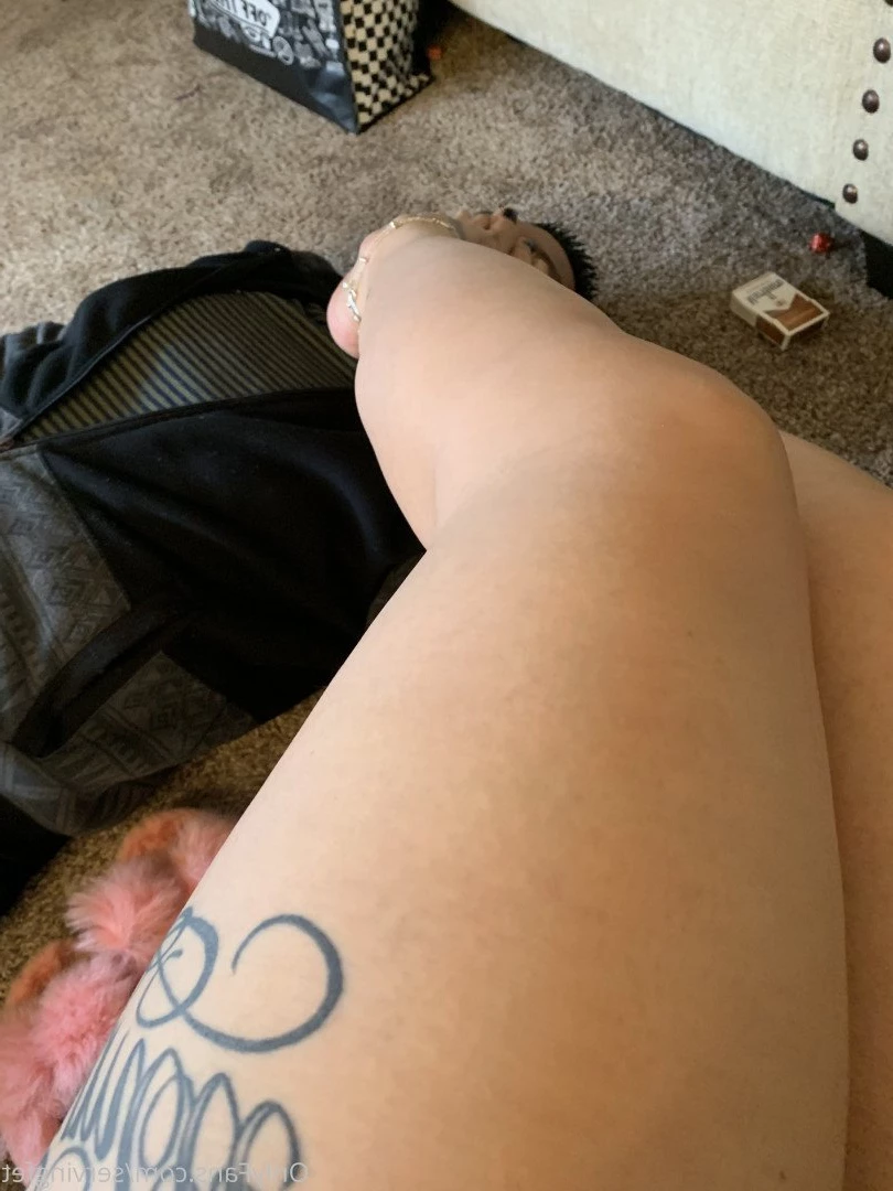 SERVINGBAREFEET [ servingfet ] Onlyfans leaked photo 5094592 on Hotleaks.tv