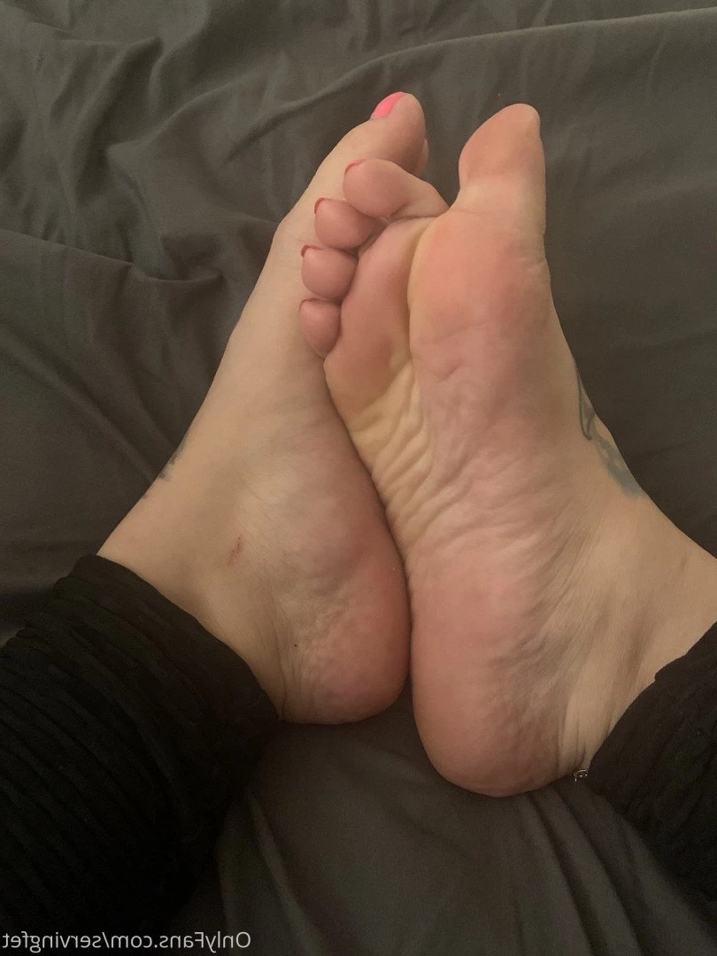 SERVINGBAREFEET [ servingfet ] Onlyfans leaked photo 5095175 on Hotleaks.tv