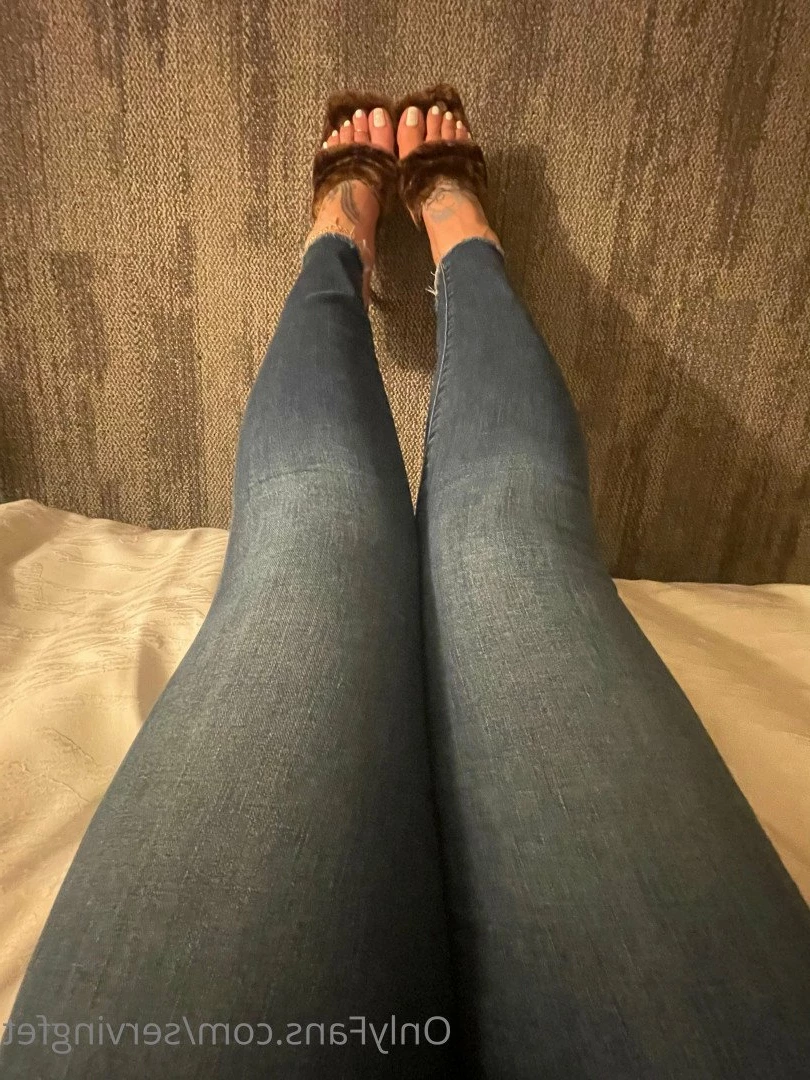 SERVINGBAREFEET [ servingfet ] Onlyfans leaked photo 5095270 on Hotleaks.tv