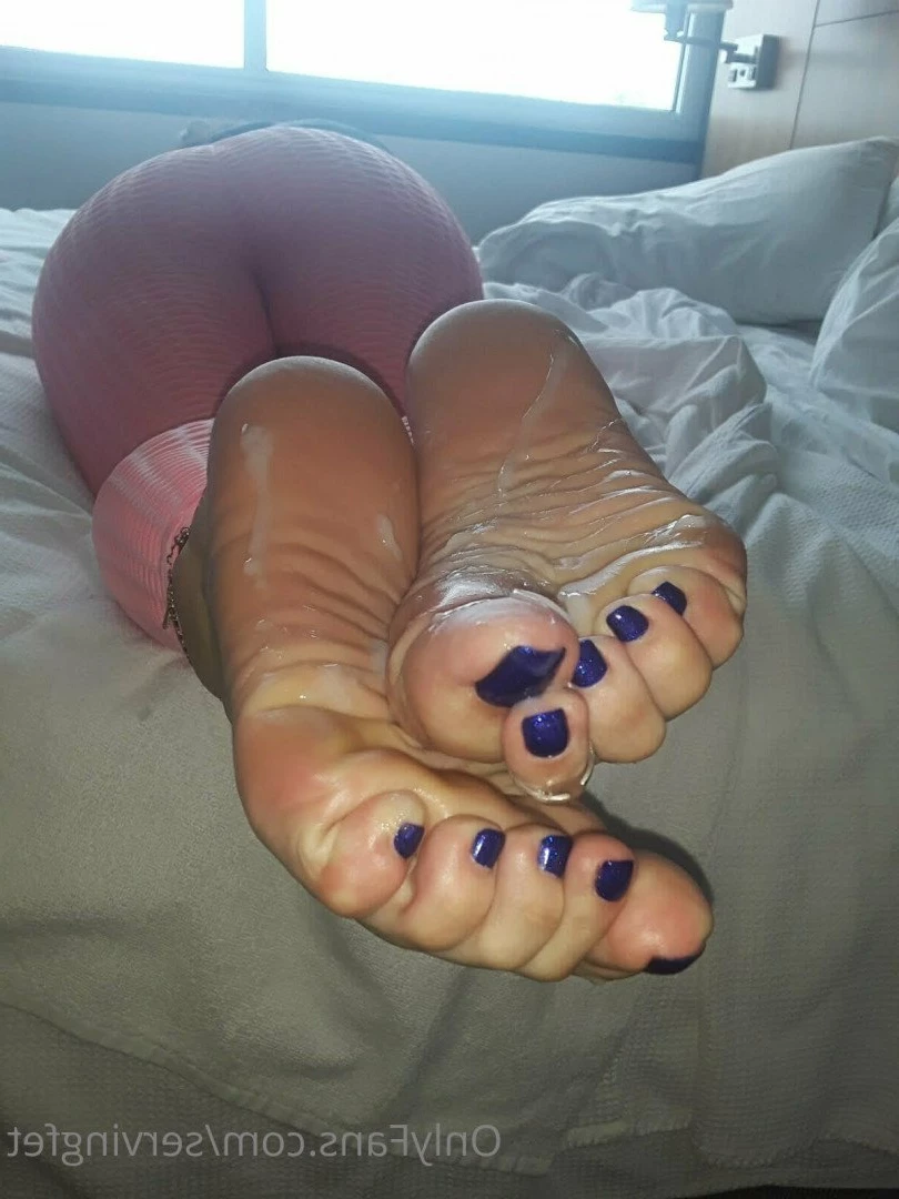 SERVINGBAREFEET [ servingfet ] Onlyfans leaked photo 5095576 on Hotleaks.tv