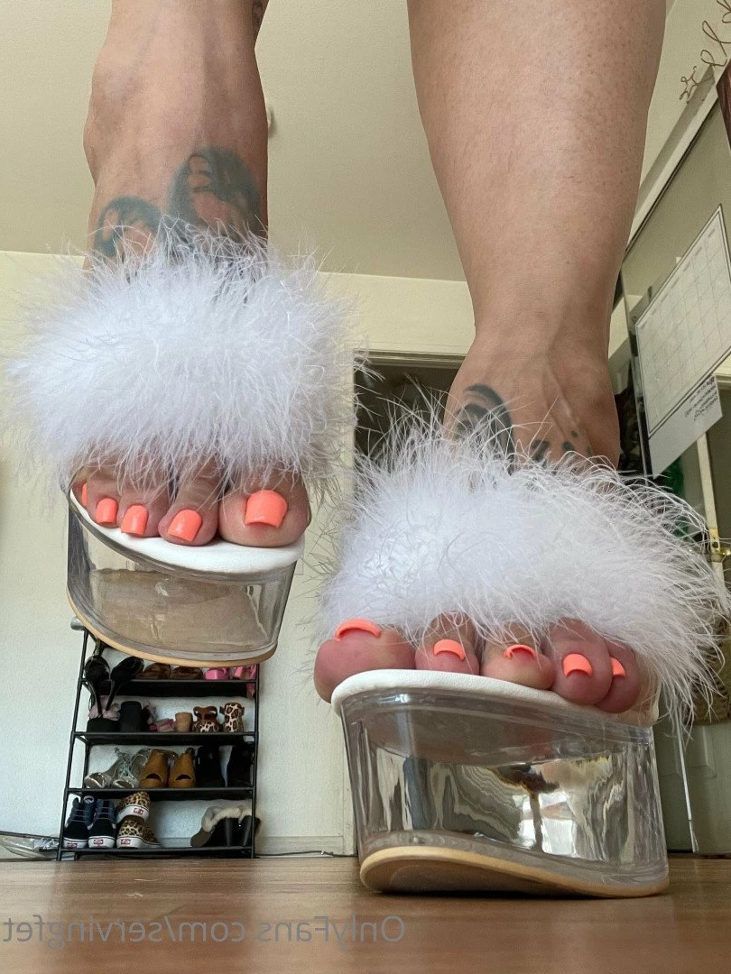 SERVINGBAREFEET [ servingfet ] Onlyfans leaked photo 5095695 on Hotleaks.tv